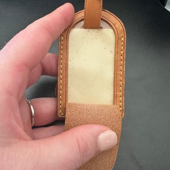 Louis Vuitton Luggage Tag w/ Piognet - GUC - Picture 4 of 8